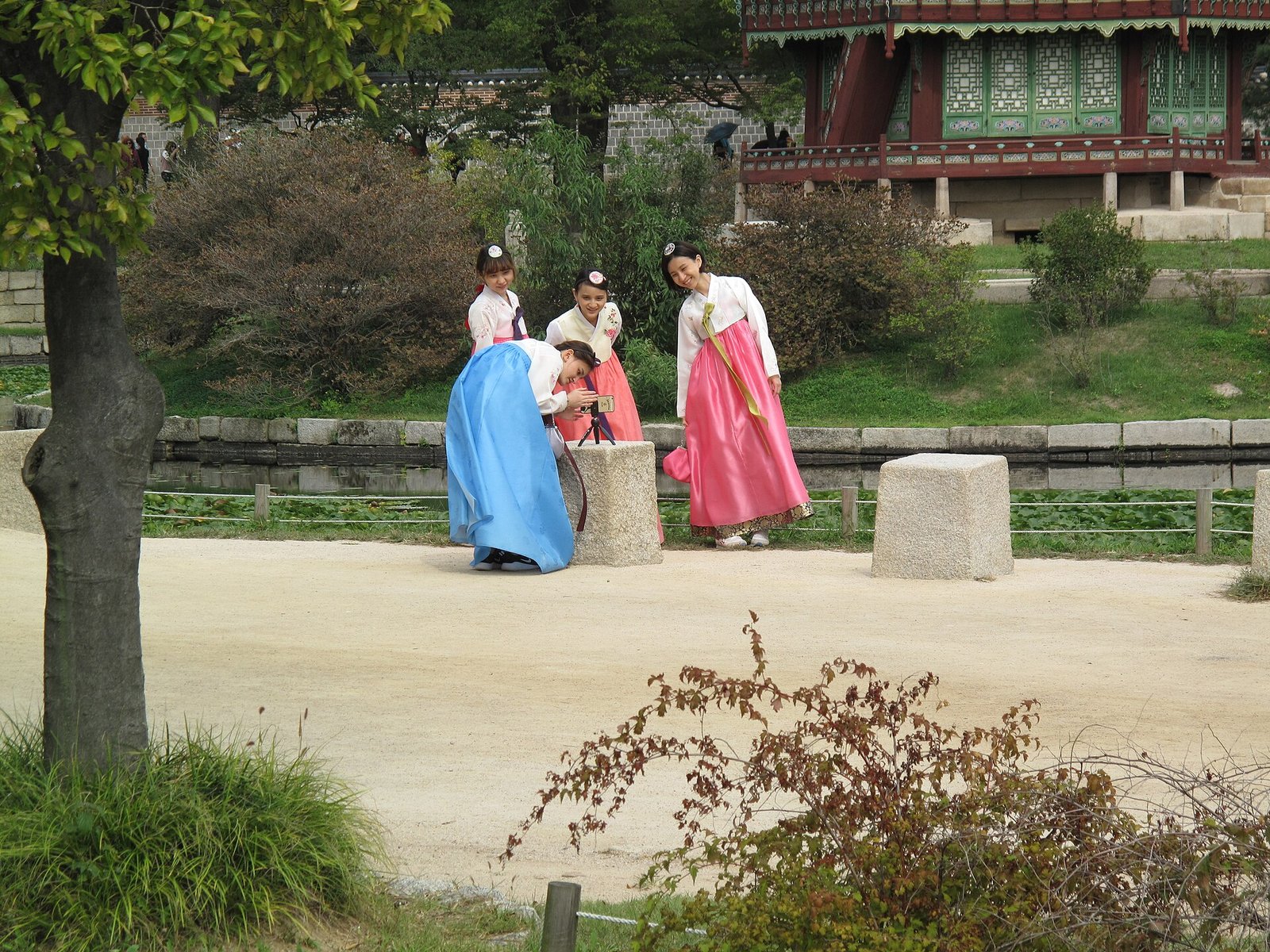 경복궁을 찾은 관람객들 (자료사진, 위키미디어 커먼즈)